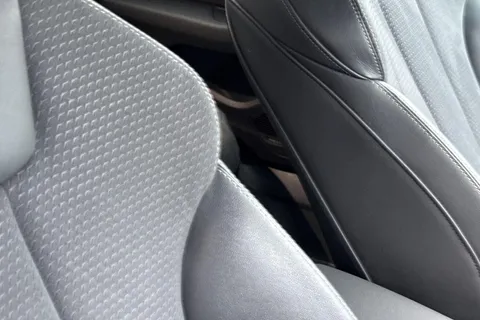 LO71YBE Audi A4 35 TFSI Black Edition 4dr S Tronic Thumbnail #37