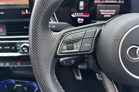 LO71YBE Audi A4 35 TFSI Black Edition 4dr S Tronic Thumbnail #52