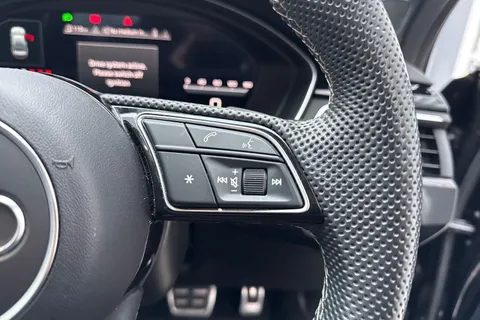 LO71YBE Audi A4 35 TFSI Black Edition 4dr S Tronic Thumbnail #54