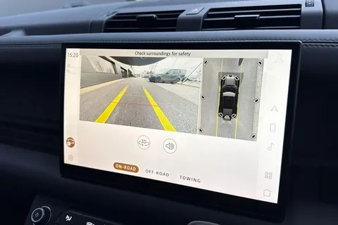 FG24NGU Land Rover Defender 3.0 D300 X-Dynamic HSE 110 5dr Auto [7 Seat] Thumbnail #12