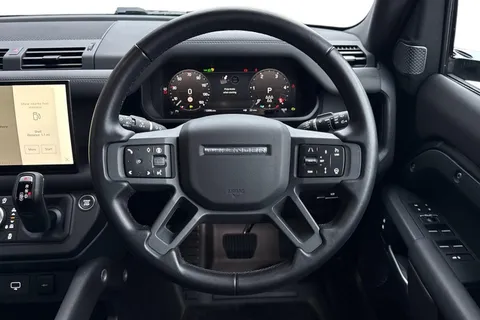 FG24NGU Land Rover Defender 3.0 D300 X-Dynamic HSE 110 5dr Auto [7 Seat] Thumbnail #15