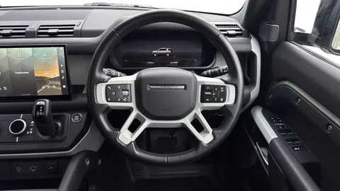 KR24BXS Land Rover Defender 3.0 D300 X-Dynamic HSE 110 5dr Auto [7 Seat] Thumbnail #15