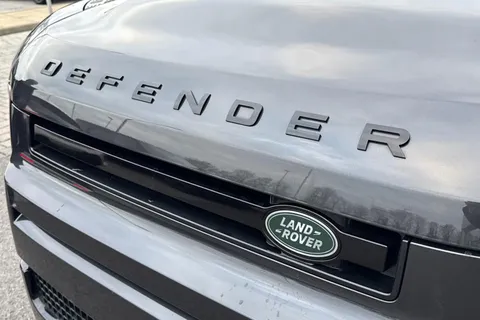 FG24NGU Land Rover Defender 3.0 D300 X-Dynamic HSE 110 5dr Auto [7 Seat] Thumbnail #29