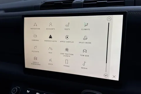 FG24NGU Land Rover Defender 3.0 D300 X-Dynamic HSE 110 5dr Auto [7 Seat] Thumbnail #45