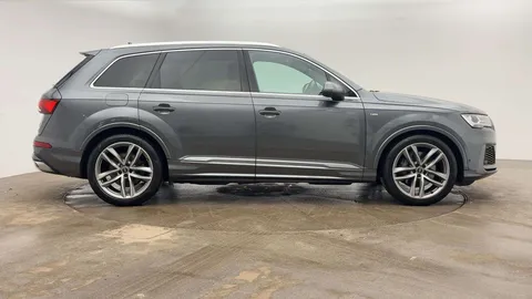 DE72KMF Audi Q7 S line 55 TFSI quattro 340 PS tiptronic Thumbnail #3