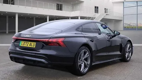 LO72ALU Audi e-tron GT    quattro 350,00 kW Thumbnail #4