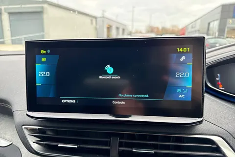 AD72UDZ PEUGEOT 3008 1.6 Hybrid4 300 GT Premium 5dr e-EAT8 Thumbnail #50