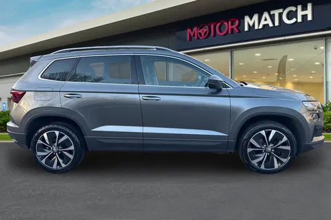 CX72OXV Škoda Karoq 2.0 TDI SE L DSG Euro 6 (s/s) 5dr Thumbnail #4