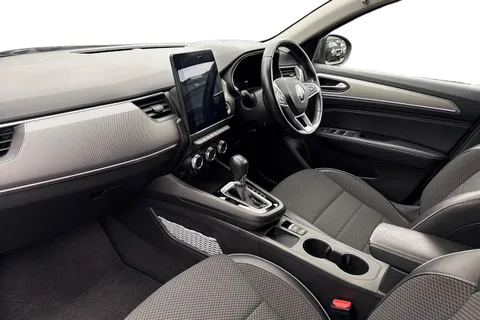 YM72BNL Renault Arkana 1.6 E-TECH S Edition Auto 2WD Euro 6 (s/s) 5dr Thumbnail #10