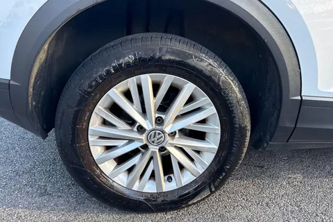 RK19VHW Volkswagen T-Roc 1.6 TDI S Euro 6 (s/s) 5dr Thumbnail #8