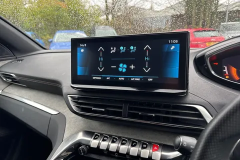 LO72CUU PEUGEOT 5008 1.5 BlueHDi GT EAT Euro 6 (s/s) 5dr Thumbnail #20