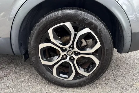 YM72BNL Renault Arkana 1.6 E-TECH S Edition Auto 2WD Euro 6 (s/s) 5dr Thumbnail #25