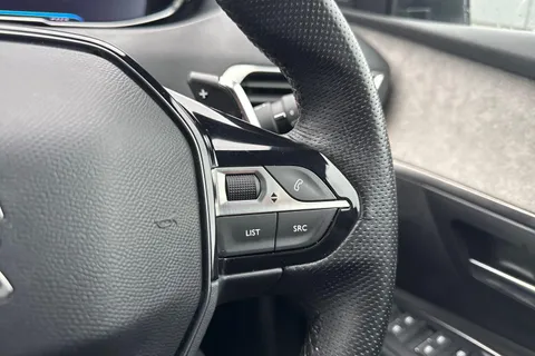 LO72CUU PEUGEOT 5008 1.5 BlueHDi GT EAT Euro 6 (s/s) 5dr Thumbnail #32