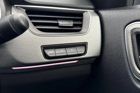 YM72BNL Renault Arkana 1.6 E-TECH S Edition Auto 2WD Euro 6 (s/s) 5dr Thumbnail #32