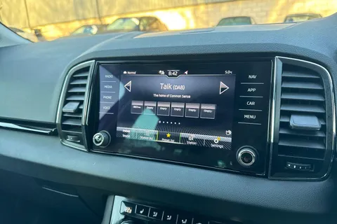 CX72OXV Škoda Karoq 2.0 TDI SE L DSG Euro 6 (s/s) 5dr Thumbnail #33