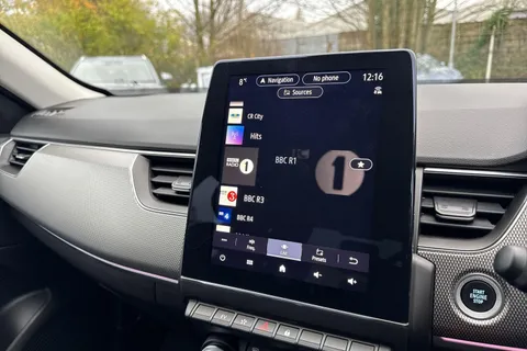 YM72BNL Renault Arkana 1.6 E-TECH S Edition Auto 2WD Euro 6 (s/s) 5dr Thumbnail #38