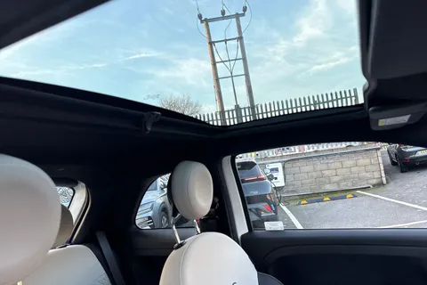 DN23AVO FIAT 500 1.0 MHEV Dolcevita Euro 6 (s/s) 3dr Thumbnail #37