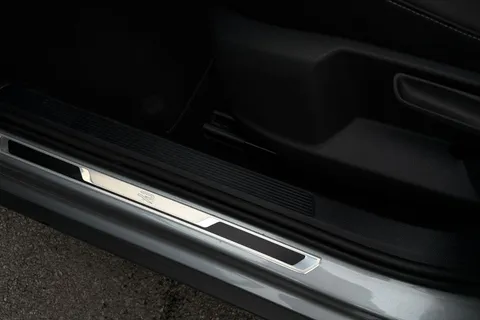 DE24OVG Volkswagen T-Roc 1.5 TSI R-Line 5dr DSG Thumbnail #34