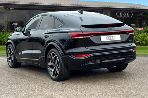  Audi Q6 E-Tron 100kWh Edition 1 Sportback Auto quattro 5dr Thumbnail #3