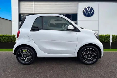 KP24YJR Smart Fortwo 17.6kWh Premium Auto 2dr (22kW Charger) Thumbnail #4