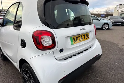 KP24YJR Smart Fortwo 17.6kWh Premium Auto 2dr (22kW Charger) Thumbnail #8