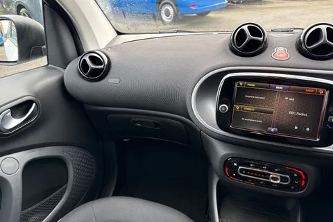 KP24YJR Smart Fortwo 17.6kWh Premium Auto 2dr (22kW Charger) Thumbnail #20