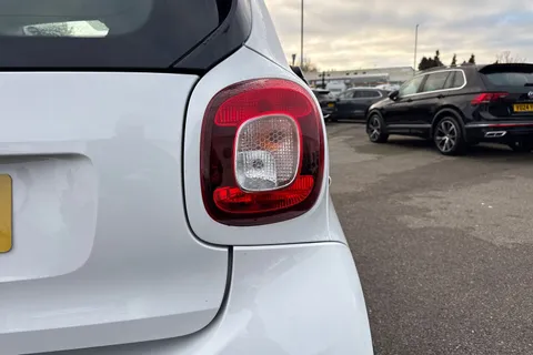 KP24YJR Smart Fortwo 17.6kWh Premium Auto 2dr (22kW Charger) Thumbnail #26