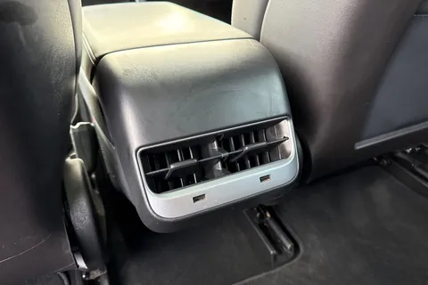 MC19ZSZ Tesla Model 3 (Dual Motor) Performance Auto 4WDE 4dr (Performance Upgrade) Thumbnail #37