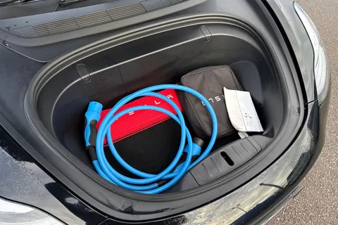 MC19ZSZ Tesla Model 3 (Dual Motor) Performance Auto 4WDE 4dr (Performance Upgrade) Thumbnail #41