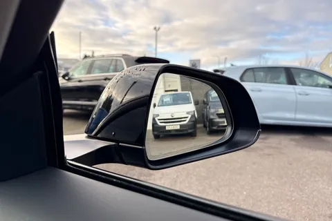 MC19ZSZ Tesla Model 3 (Dual Motor) Performance Auto 4WDE 4dr (Performance Upgrade) Thumbnail #42