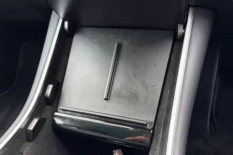 MC19ZSZ Tesla Model 3 (Dual Motor) Performance Auto 4WDE 4dr (Performance Upgrade) Thumbnail #43