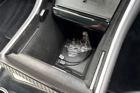 MC19ZSZ Tesla Model 3 (Dual Motor) Performance Auto 4WDE 4dr (Performance Upgrade) Thumbnail #44