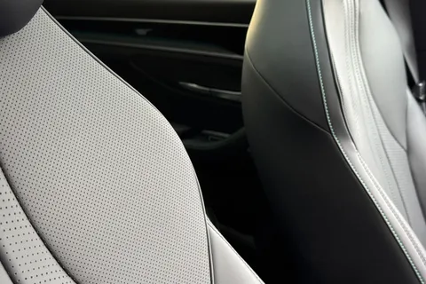 DE75UWG BYD Seal U 1.5 DM-i 18.3kWh Boost CVT Auto Euro 6 (s/s) 5dr Thumbnail #40