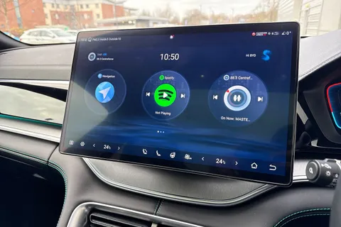 DE75UWG BYD Seal U 1.5 DM-i 18.3kWh Boost CVT Auto Euro 6 (s/s) 5dr Thumbnail #46