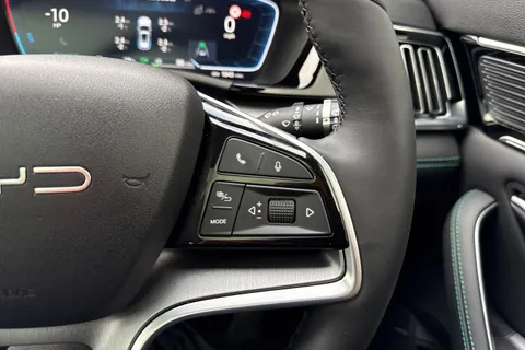 DE75UWG BYD Seal U 1.5 DM-i 18.3kWh Boost CVT Auto Euro 6 (s/s) 5dr Thumbnail #58