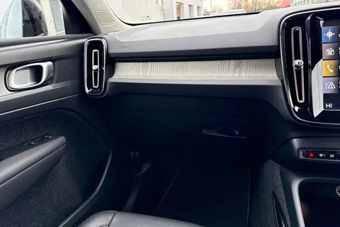 KO69BDX Volvo Xc40 1.5h T5 Twin Engine 10.7kWh Inscription Auto Euro 6 (s/s) 5dr Thumbnail #21