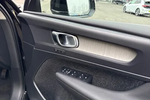 KO69BDX Volvo Xc40 1.5h T5 Twin Engine 10.7kWh Inscription Auto Euro 6 (s/s) 5dr Thumbnail #22