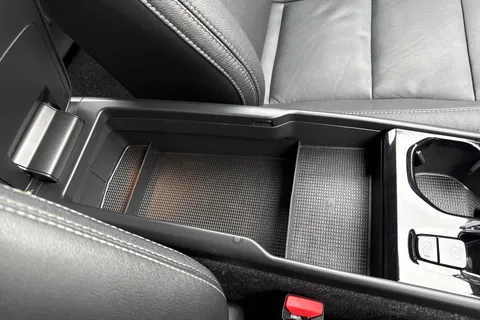 KO69BDX Volvo Xc40 1.5h T5 Twin Engine 10.7kWh Inscription Auto Euro 6 (s/s) 5dr Thumbnail #58