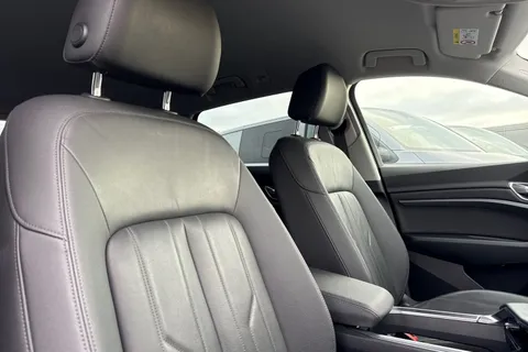 BG22APX Audi e-tron 50 Technik Auto quattro 5dr 71.2kWh (11kW Charger) Thumbnail #24