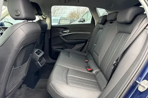 BG22APX Audi e-tron 50 Technik Auto quattro 5dr 71.2kWh (11kW Charger) Thumbnail #36