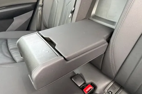 BG22APX Audi e-tron 50 Technik Auto quattro 5dr 71.2kWh (11kW Charger) Thumbnail #39