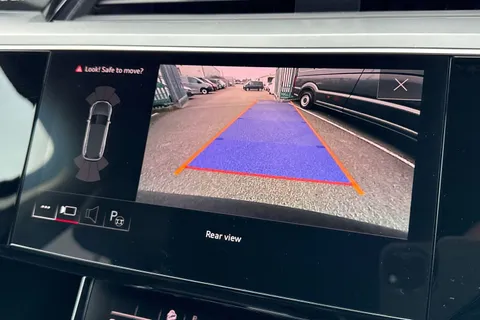 BG22APX Audi e-tron 50 Technik Auto quattro 5dr 71.2kWh (11kW Charger) Thumbnail #50