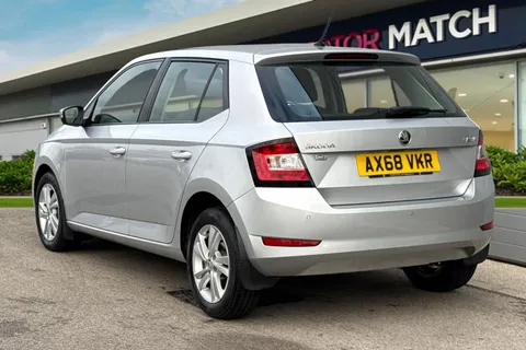 AX68VKR Škoda Fabia 1.0 TSI SE 5dr Thumbnail #3