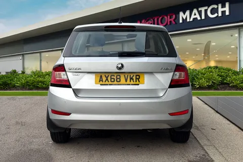 AX68VKR Škoda Fabia 1.0 TSI SE 5dr Thumbnail #5