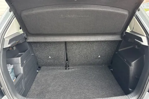 AX68VKR Škoda Fabia 1.0 TSI SE 5dr Thumbnail #7