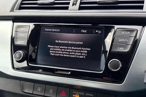 AX68VKR Škoda Fabia 1.0 TSI SE 5dr Thumbnail #51