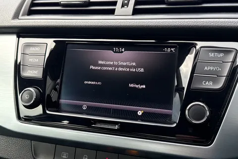 AX68VKR Škoda Fabia 1.0 TSI SE 5dr Thumbnail #53