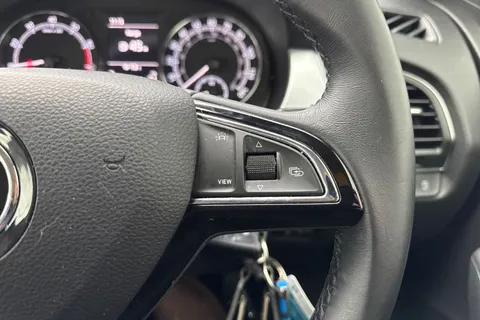 AX68VKR Škoda Fabia 1.0 TSI SE 5dr Thumbnail #58