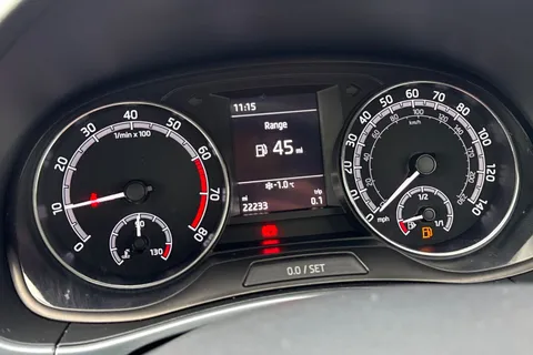 AX68VKR Škoda Fabia 1.0 TSI SE 5dr Thumbnail #60