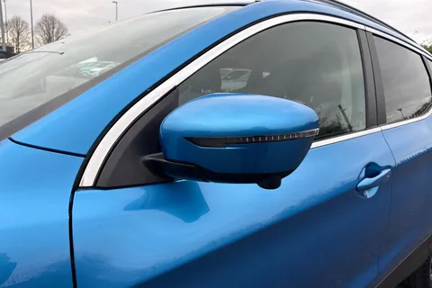 YD18ZVP Nissan Qashqai 1.2 DIG-T Tekna XTRON Euro 6 (s/s) 5dr Thumbnail #28